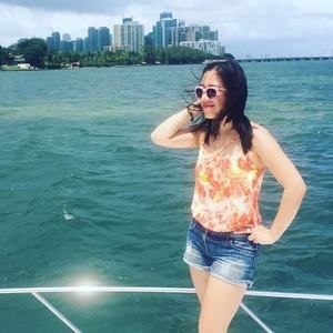 Meet your Posher, Sabrina